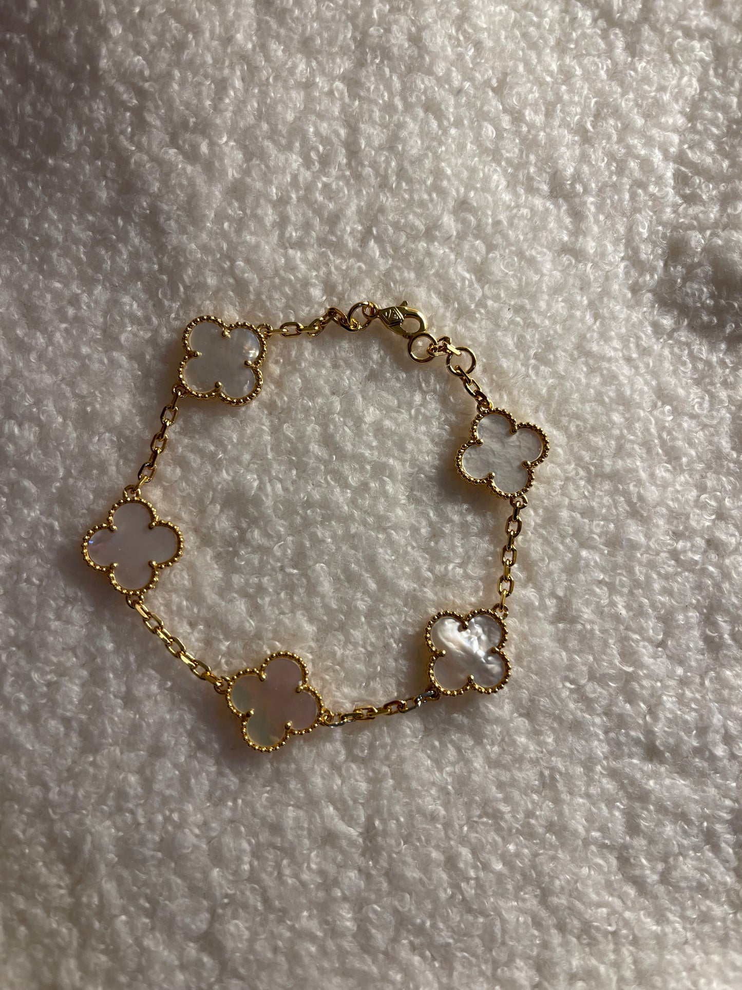 Pearly Bracelet